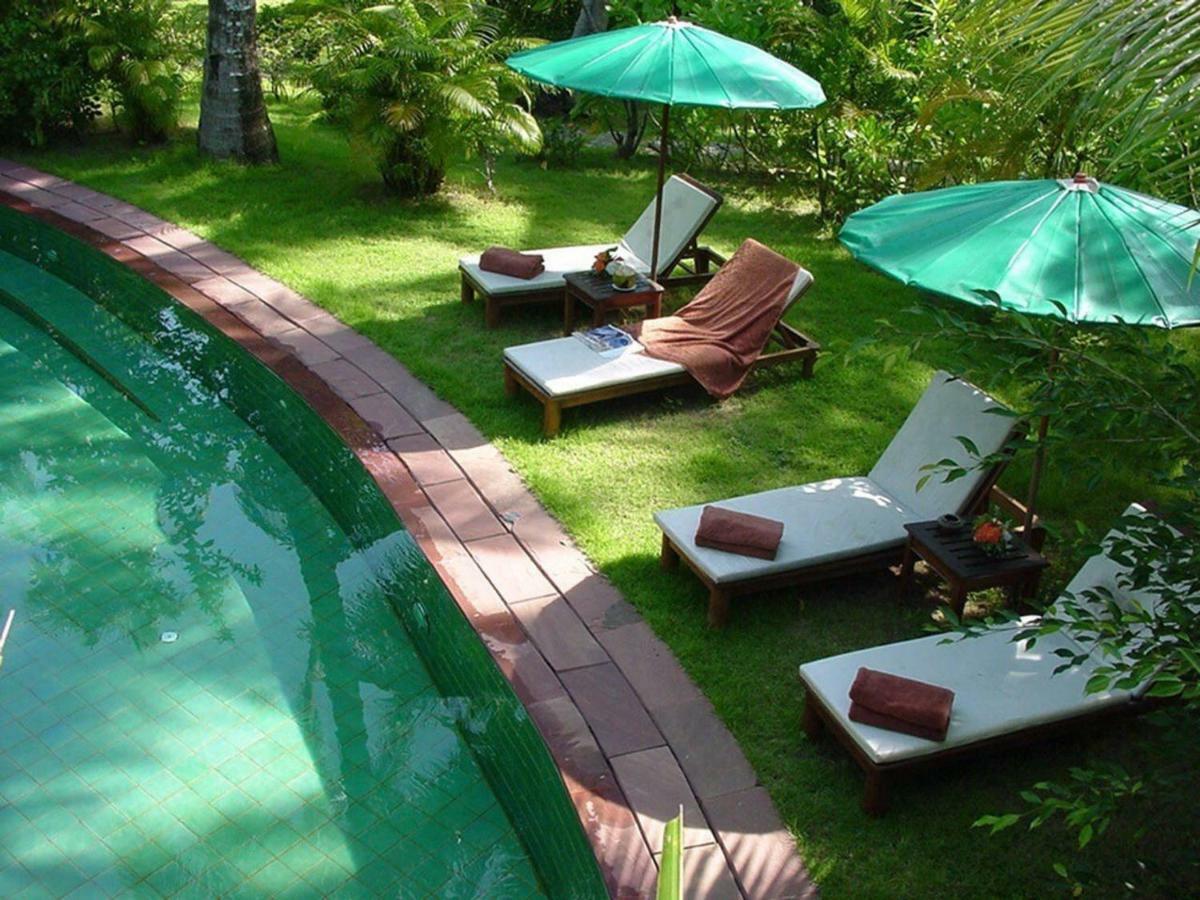 Baan Mai Beachfront Lone Island Phuket Exterior foto